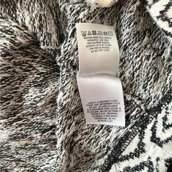 Anthropologie Konya Cowlneck Tunic Black Motif Sweater Tunic Small - Picture 16 of 16